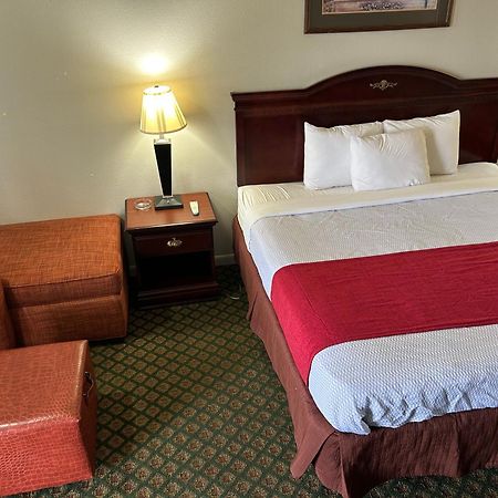 Howards Inn Motel Eunice Екстериор снимка