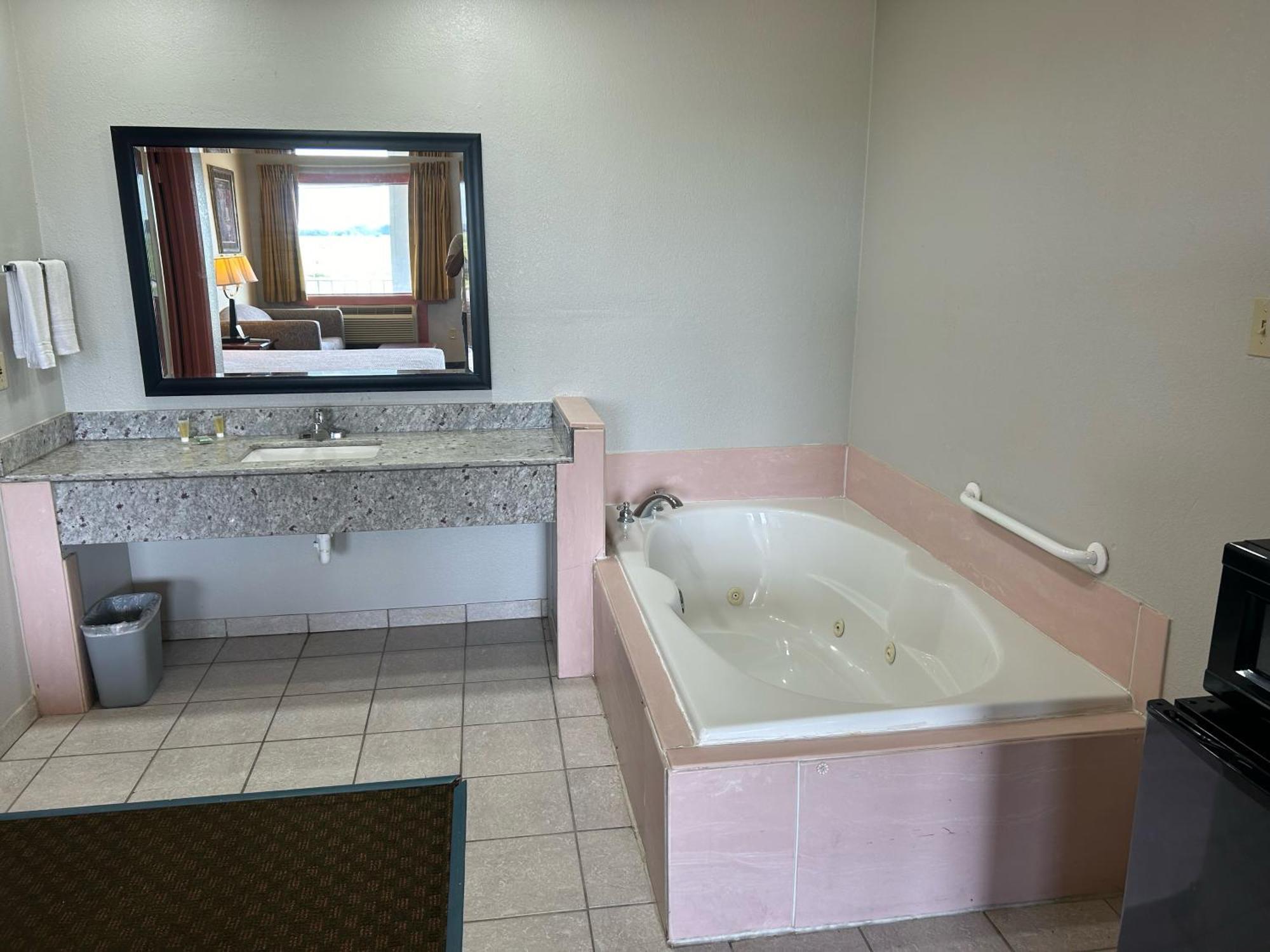 Howards Inn Motel Eunice Екстериор снимка
