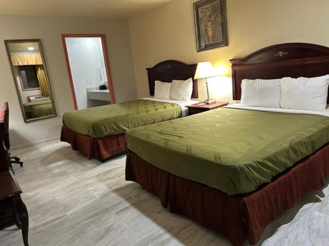 Howards Inn Motel Eunice Екстериор снимка