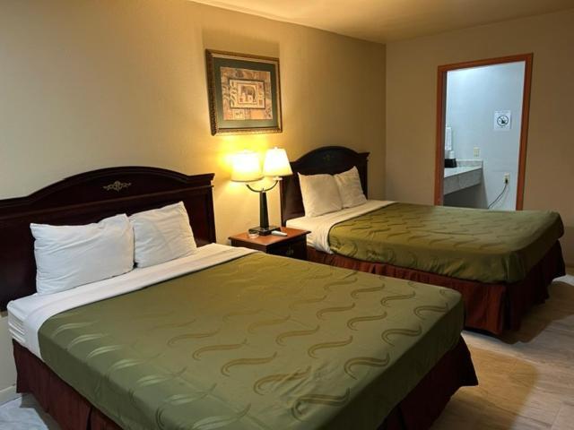 Howards Inn Motel Eunice Екстериор снимка